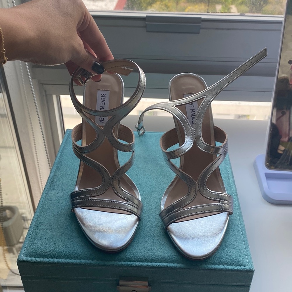 Steve Madden silver strappy heels